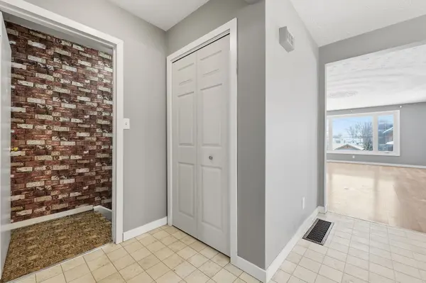 32 James ST W #B, Cobourg, ON K9A 2J9