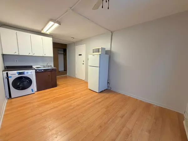 Ingersoll, ON N5C 2T2,91 Thames ST S #309