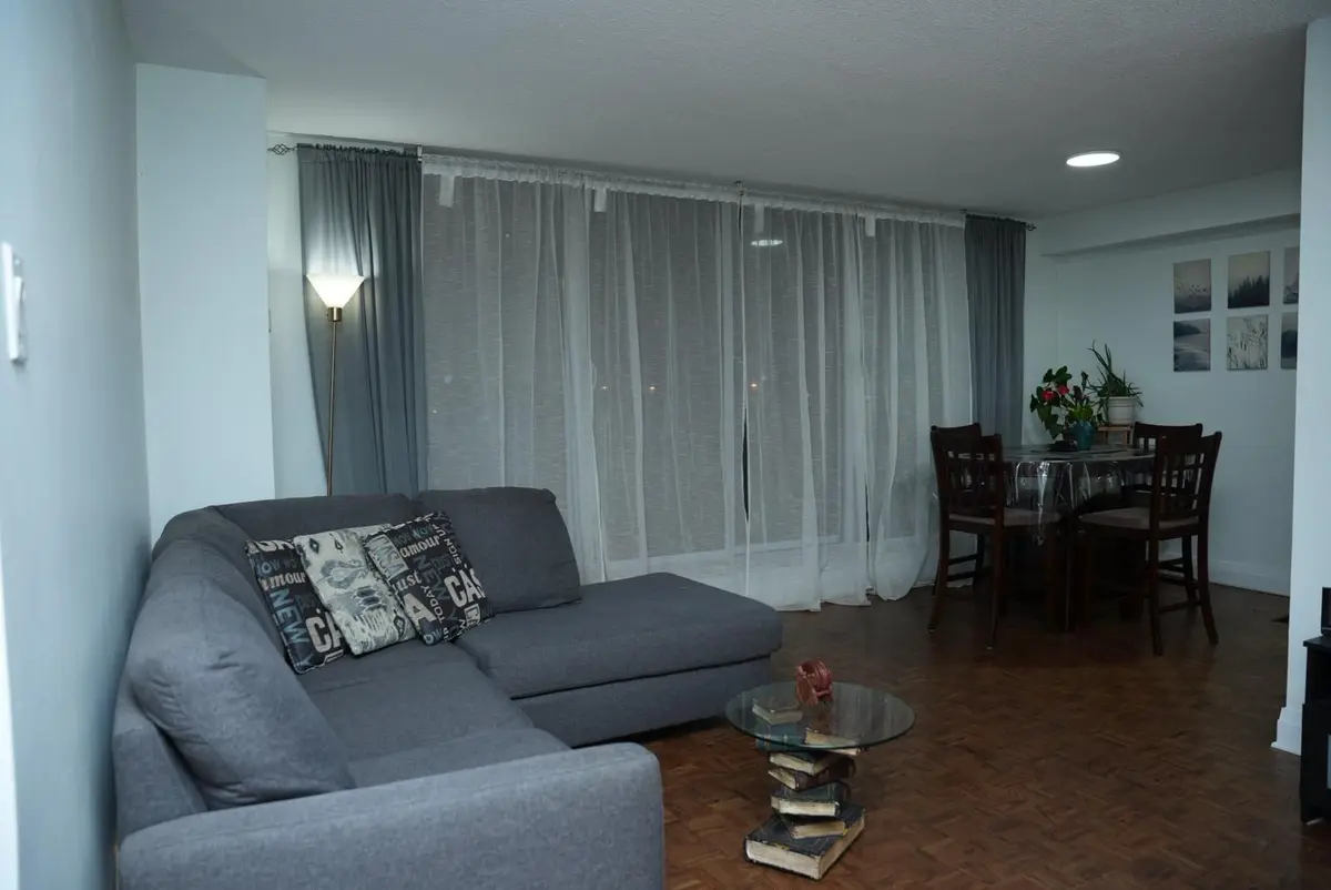 100 PRUDENTIAL DR #408, Toronto E04, ON M1P 4V4