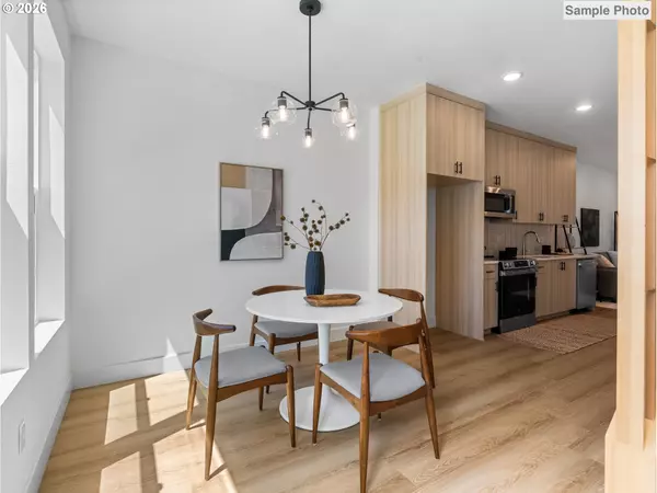 Portland, OR 97217,261 N Skidmore ST #4