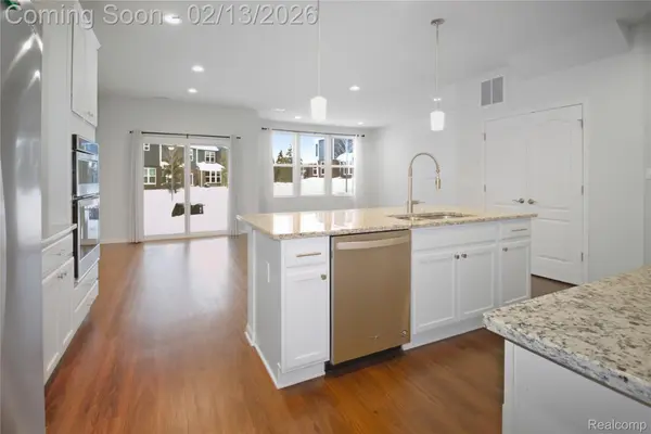 43629 Prospect #102, Novi, MI 48375