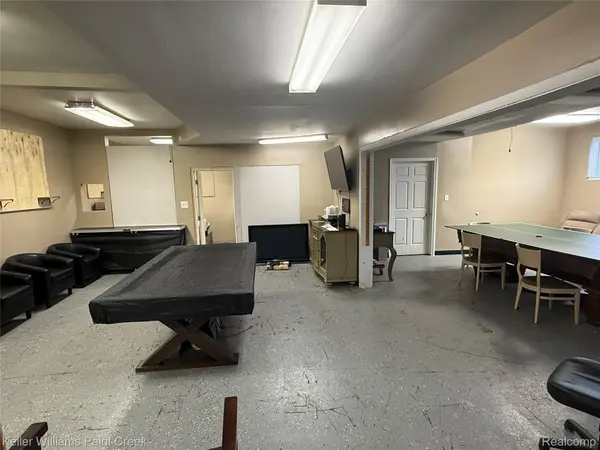 10575 Morang DR, Detroit, MI 48224