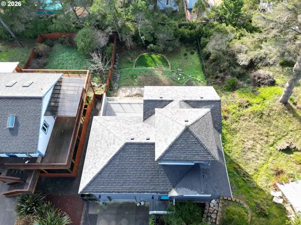 Florence, OR 97439,4604 Falcon ST