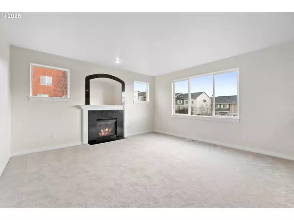 Happy Valley, OR 97086,12818 SE MEADEHILL AVE