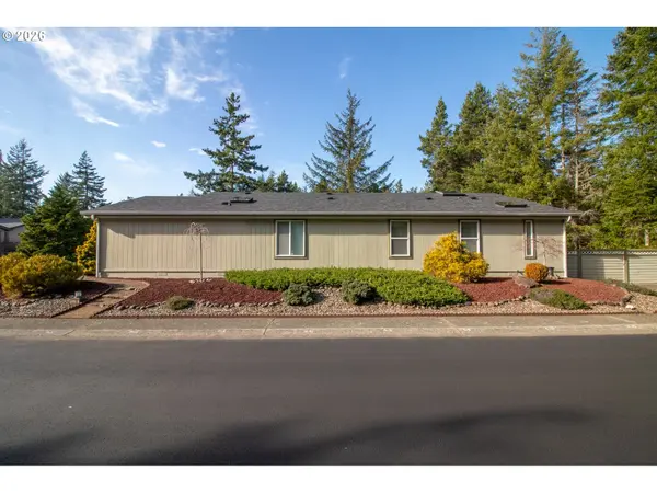 602 GLENBROOK CIR, Florence, OR 97439