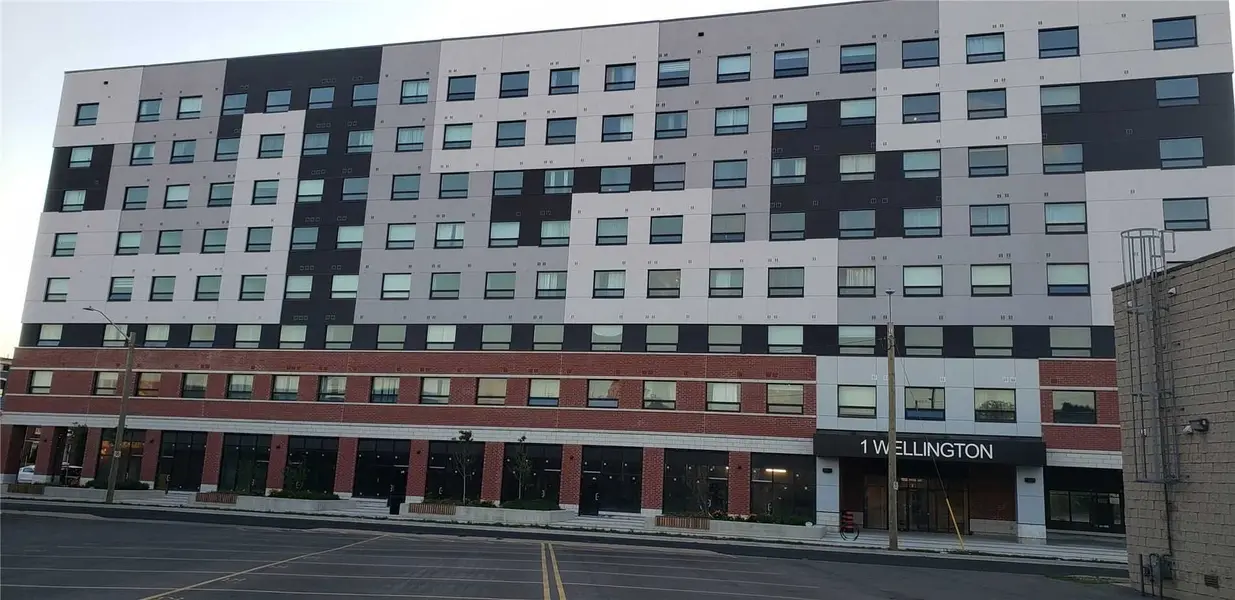 1 Wellington ST #318, Brantford, ON N3T 2L3