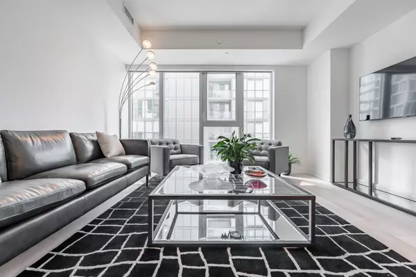 Toronto C01, ON M5V 0S7,357 King ST W #3109