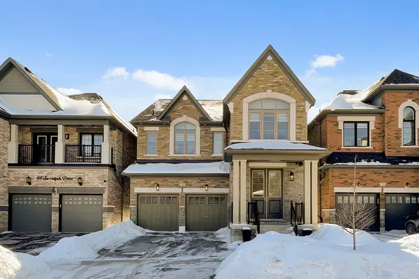 70 Swordfish DR, Whitby, ON L1P 0K5