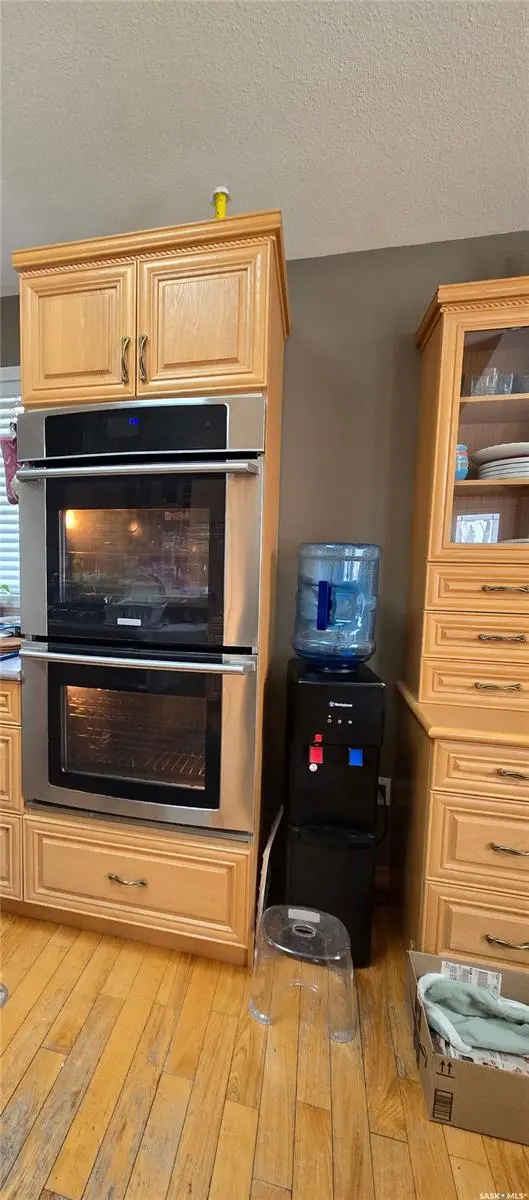 833 Peters AVENUE, Oxbow, SK S0C 2B0