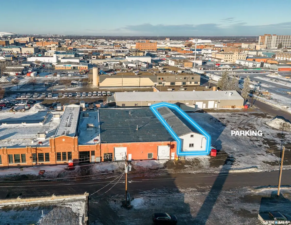 1300 8TH AVENUE #4, Regina, SK S4R 1E2