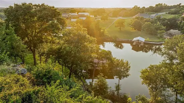 103 S River Oak Court, Weatherford, TX 76087