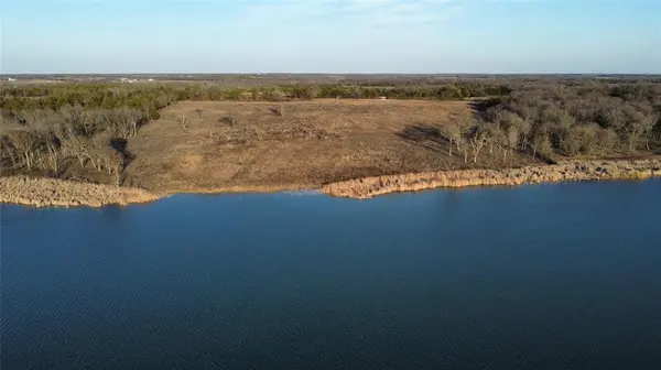 955 County Road 3015, Bonham, TX 75418