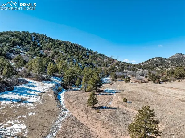 221 Chris Crossover, Canon City, CO 81212