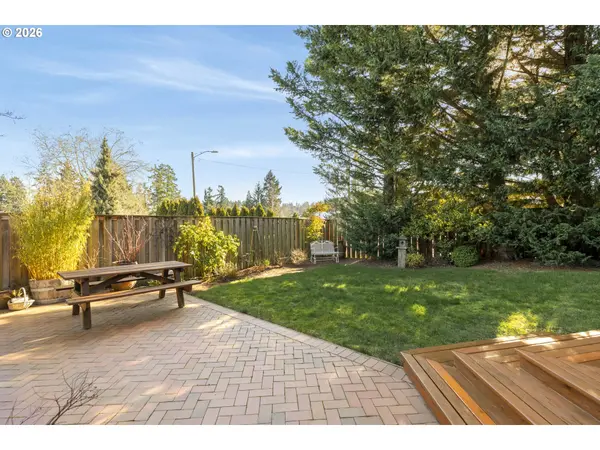 11340 SW VIEWMOUNT CT, Tigard, OR 97223