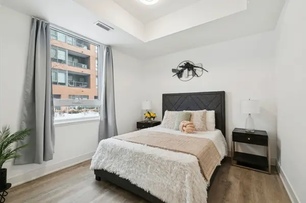 Newmarket, ON L3Y 0G7,185 Deerfield RD #018