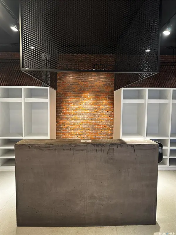 306 20th STREET W, Saskatoon, SK S7M 1N3