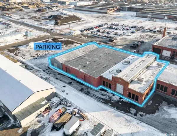 1300 8TH AVENUE, Regina, SK S4R 1E2