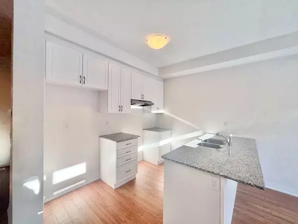 Hamilton, ON L0R 1W0,474 Provident Wy WAY #24