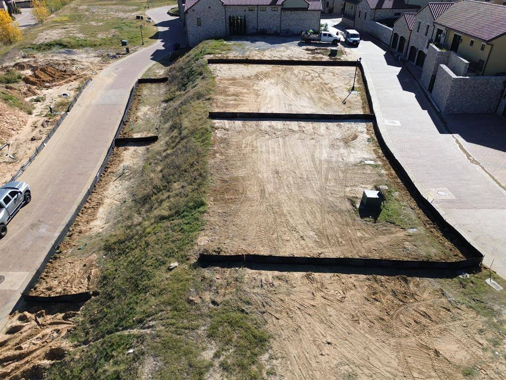 24 Cardona Drive, Westlake, TX 76262