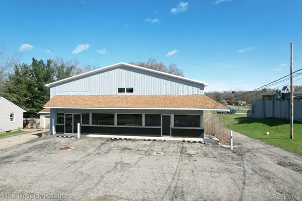 110 CREEKVIEW DR, Bedford Twp, MI 49037