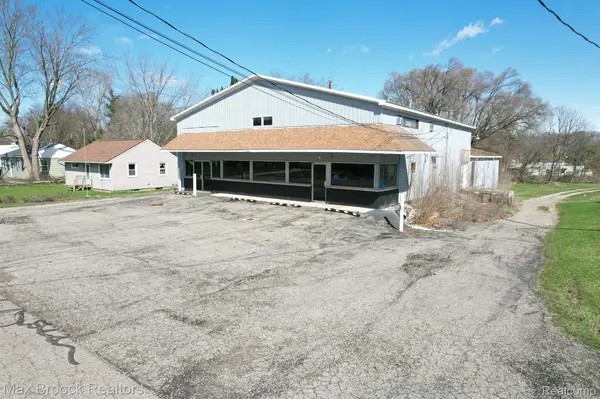 110 CREEKVIEW DR, Bedford Twp, MI 49037