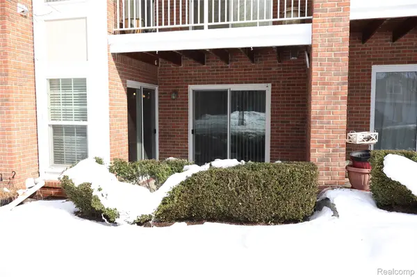 44982 Marigold DR, Sterling Heights, MI 48314