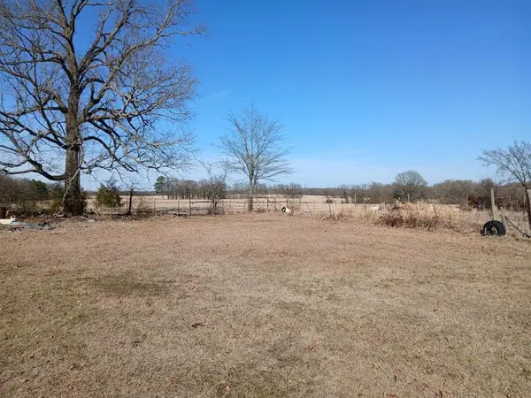 19088 US Hwy 82, Avery, TX 75554