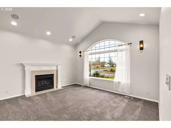 Eugene, OR 97404,1284 ALDERBROOK LN