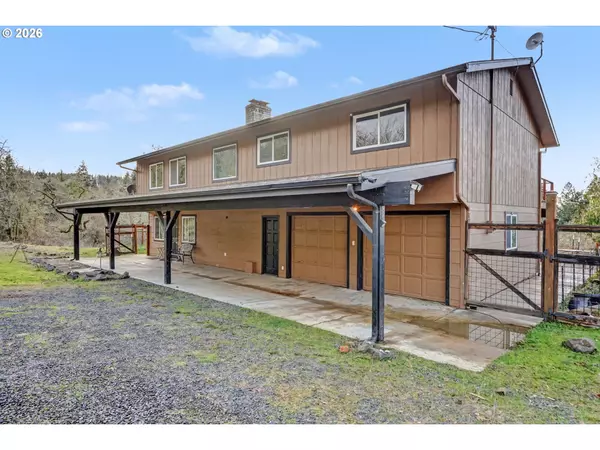 Harrisburg, OR 97446,33781 MOUNT TOM DR