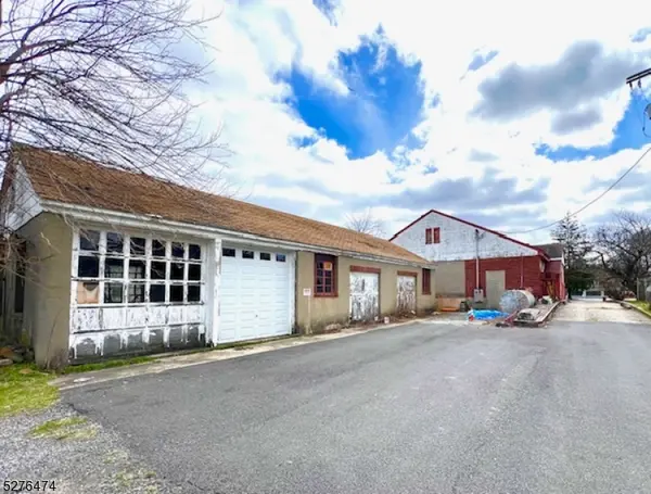 33 Broad St, Branchville Boro, NJ 07826