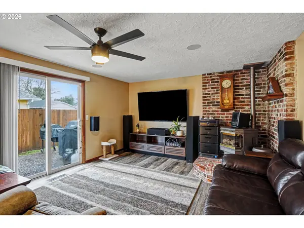 3860 NE BROOKS AVE, Keizer, OR 97303