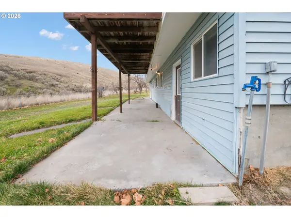 61476 DEE COX RD, Heppner, OR 97836