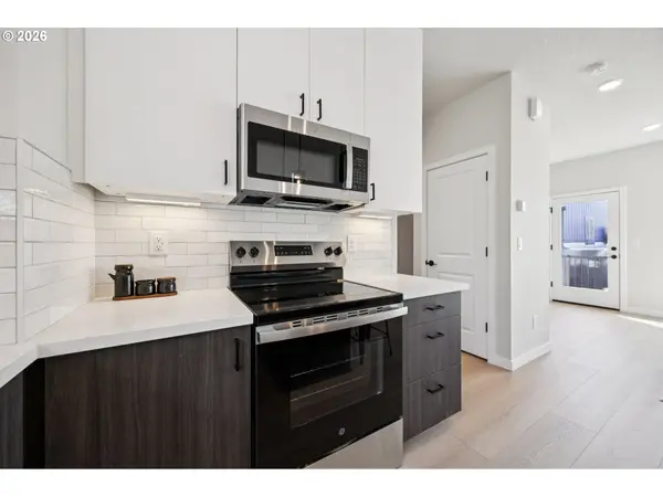 1729 SE CLATSOP ST, Portland, OR 97202