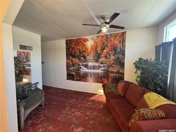 104 2nd AVENUE W, Biggar, SK S0K 0M0