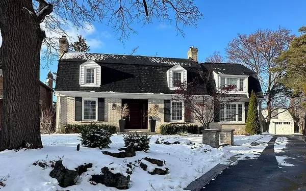 Brampton, ON L6W 1G6,5 Pine Ridge LN