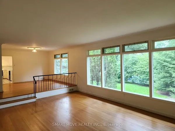 11 Valecrest DR, Toronto W08, ON M9A 4P4