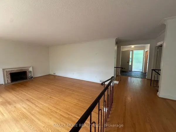 11 Valecrest DR, Toronto W08, ON M9A 4P4