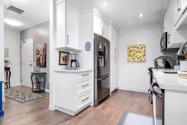 Belleville, ON K8N 5H5,199 Front ST #514