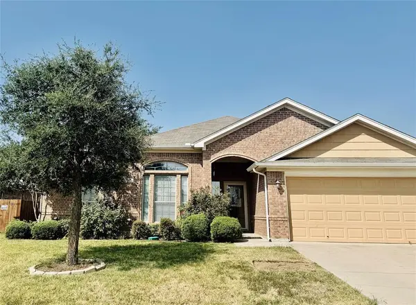 608 W Sheila Circle,  Joshua,  TX 76058