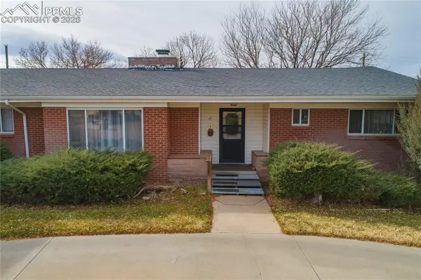 77 Circle DR, La Junta, CO 81050