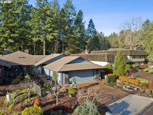 240 GREENRIDGE DR, Lake Oswego, OR 97035