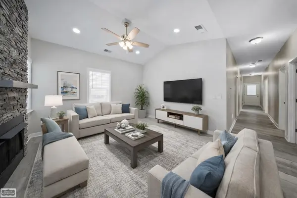 403 Voorheis ST, Pontiac, MI 48341