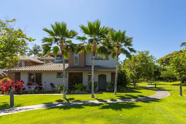 68-1125 N KANIKU DR #2006, Kamuela, HI 96743