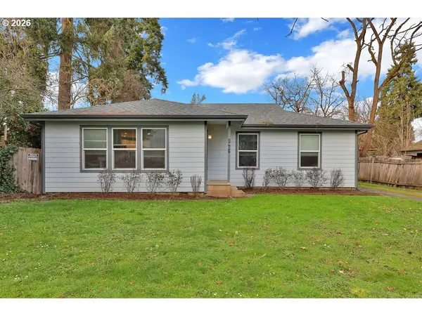 2953 W 15TH AVE, Eugene, OR 97402