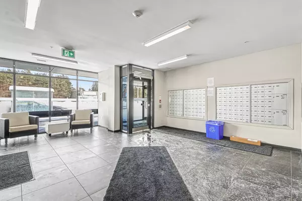 Guelph, ON N1L 0M5,1291 Gordon ST #204