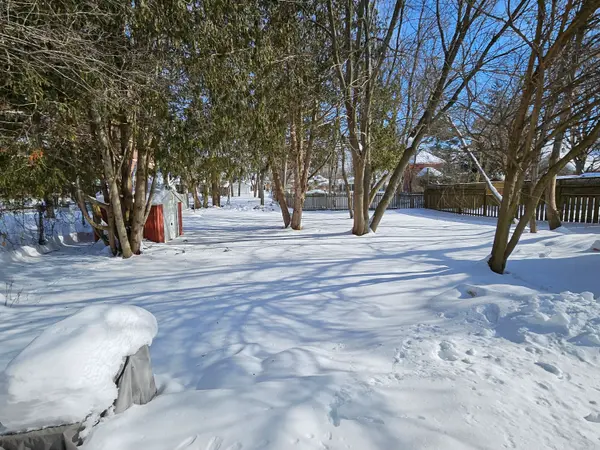 Belleville, ON K8N 3S1,181 Burnham ST