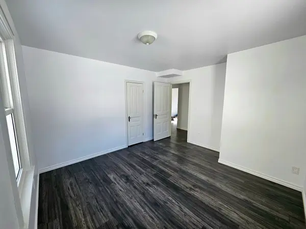 Belleville, ON K8N 3S1,181 Burnham ST