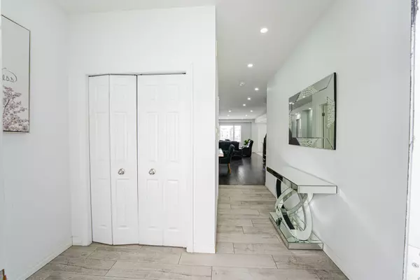 Cambridge, ON N1S 0A2,409 Freure DR