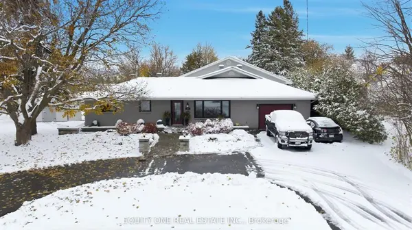 17 Savage DR,  Stittsville - Munster - Richmond,  ON K2S 1B9