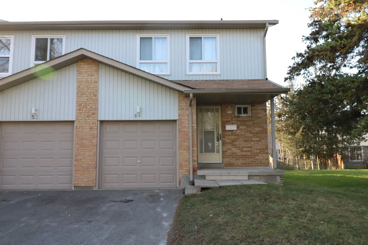 Toronto, ON M1V 1R8,175 ALEXMUIR BLVD #50